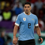 Luis Suarez Uruqvay xalqına təqaüdə çıxması ilə bağlı müraciət edir